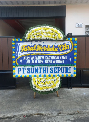 Papan Bunga Duka di Cikelat
