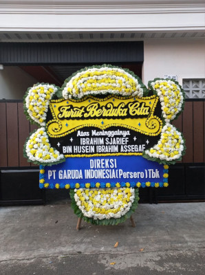 Papan Bunga Duka di Cikelat